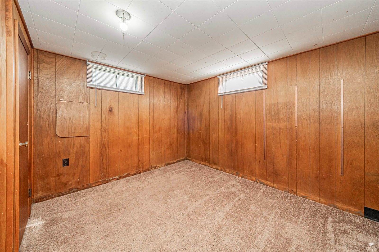 1421 West 14th, Junction City, KS 66441