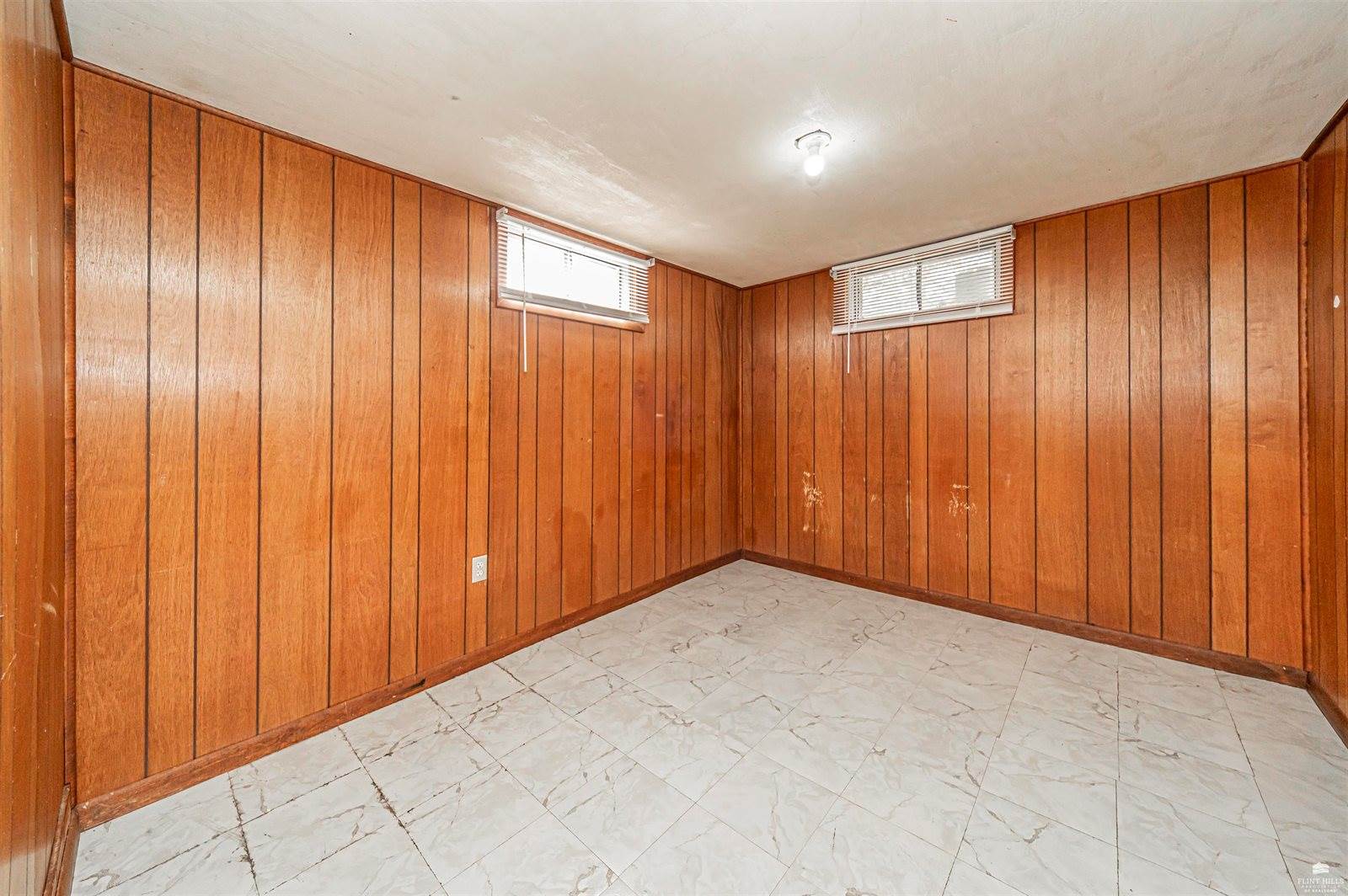 1421 West 14th, Junction City, KS 66441