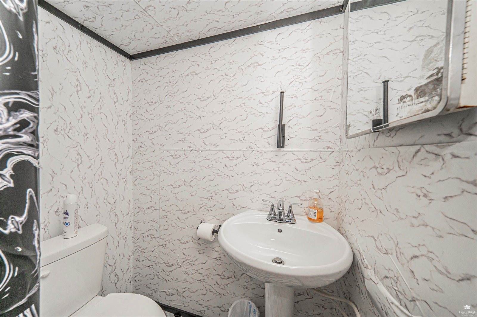 1421 West 14th, Junction City, KS 66441