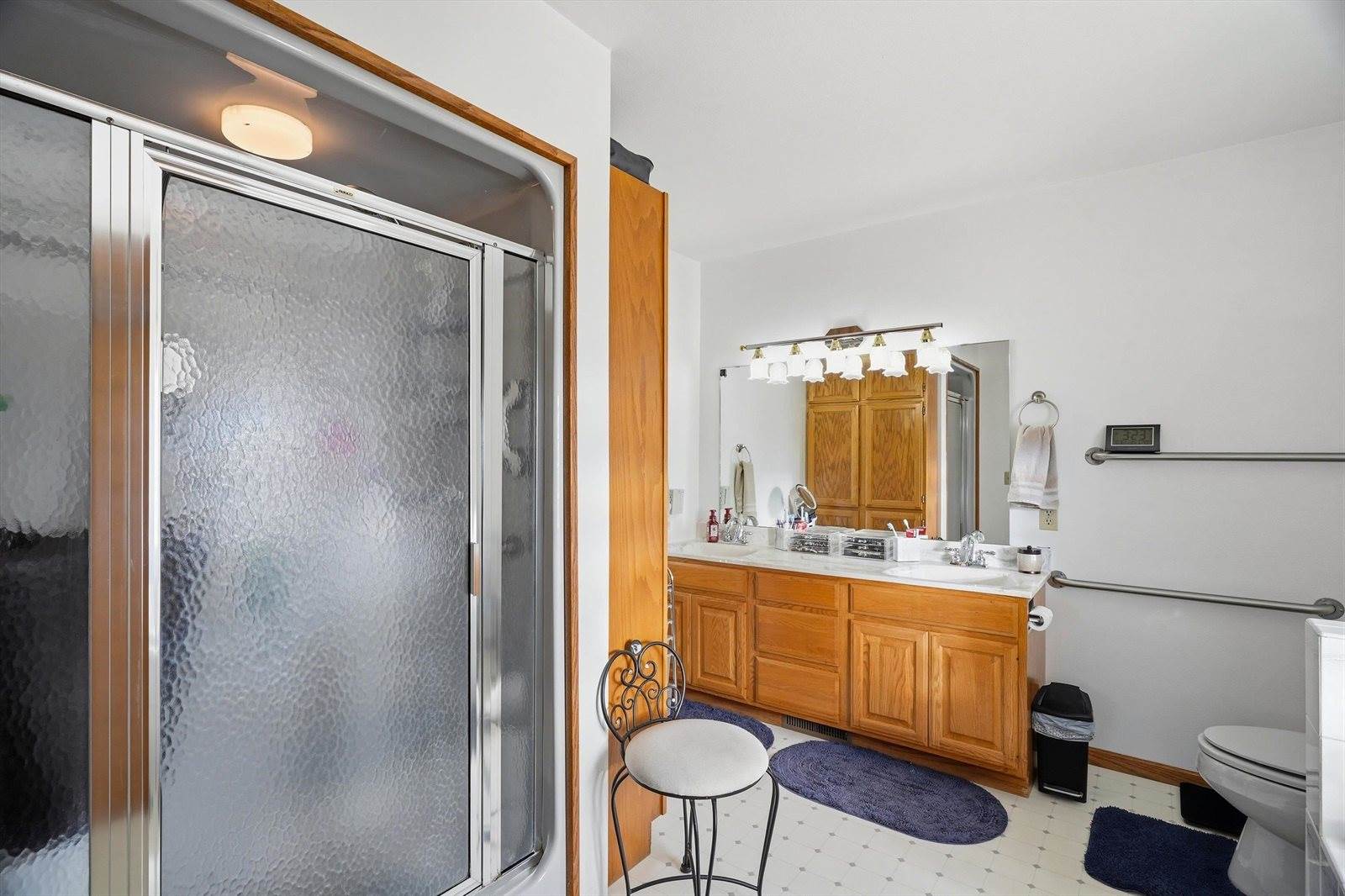11712 Eisenhower Drive, Chili, WI 54420