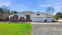 11712 Eisenhower Drive, Chili, WI 54420