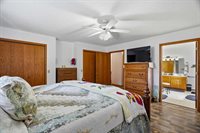 11712 Eisenhower Drive, Chili, WI 54420