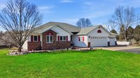 11712 Eisenhower Drive, Chili, WI 54420
