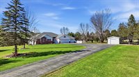 11712 Eisenhower Drive, Chili, WI 54420