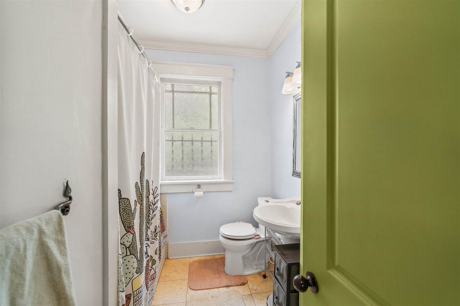 670 Maury St, Memphis, TN 38107