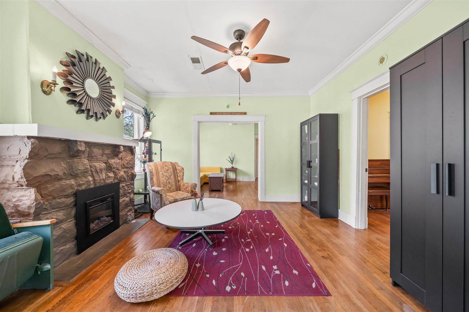 670 Maury St, Memphis, TN 38107