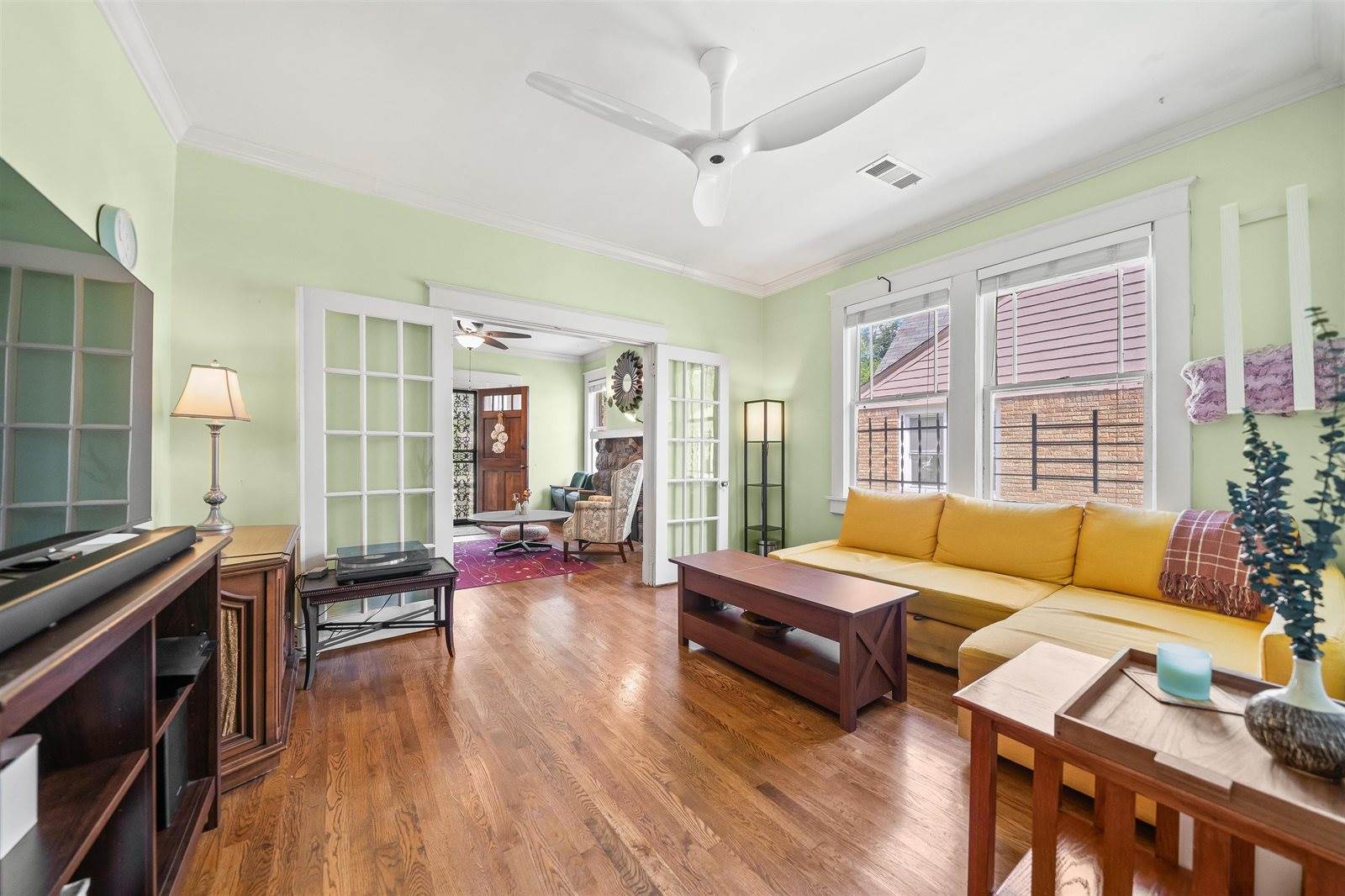 670 Maury St, Memphis, TN 38107