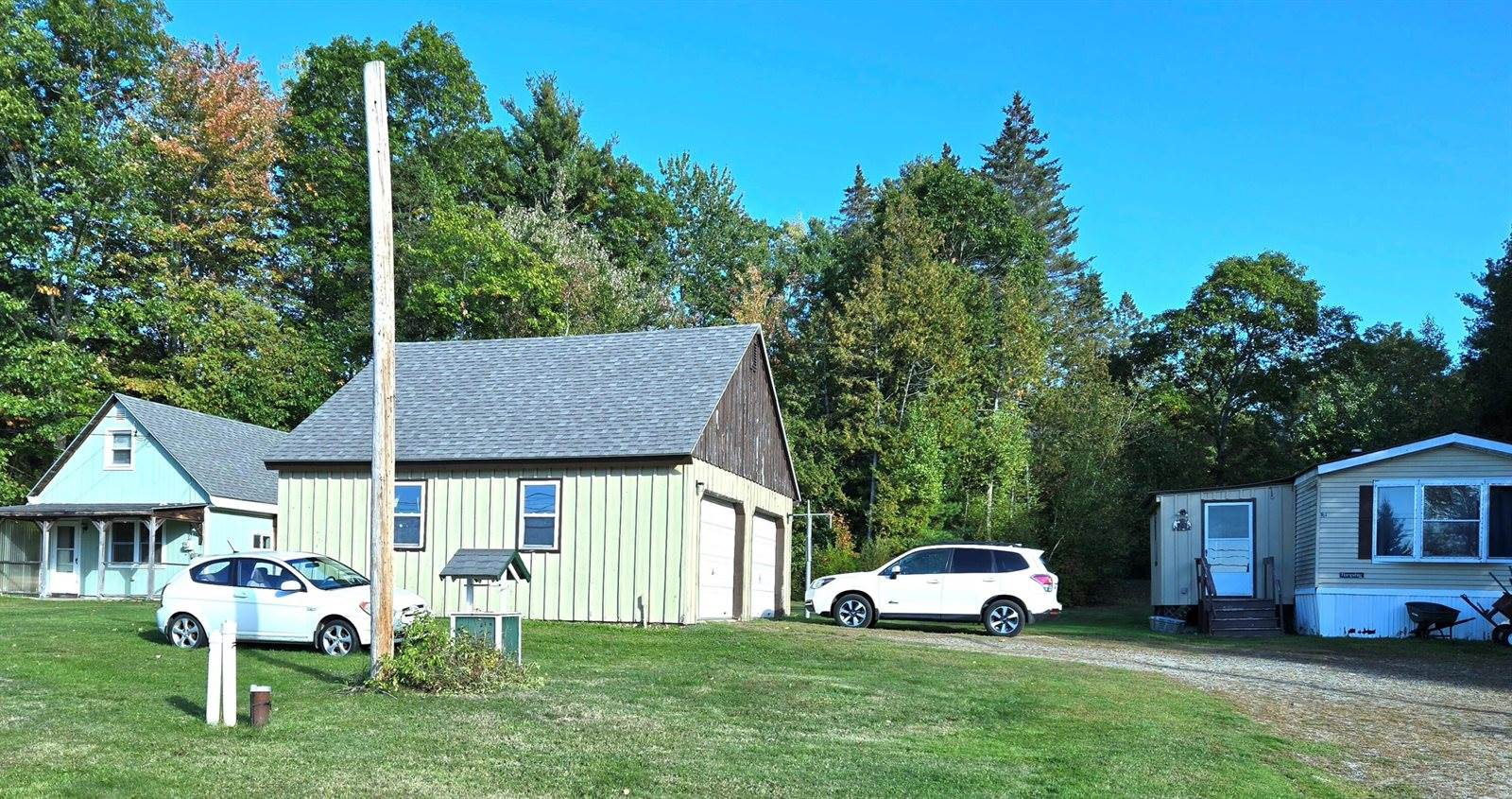 205 Riverside Drive, Eddington, ME 04428