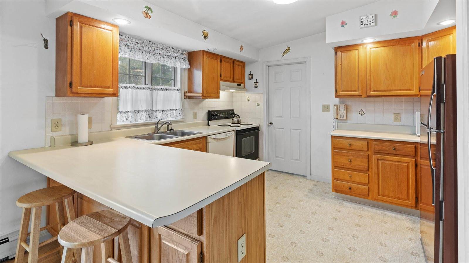 24 Laurel Circle Circle, Bangor, ME 04401