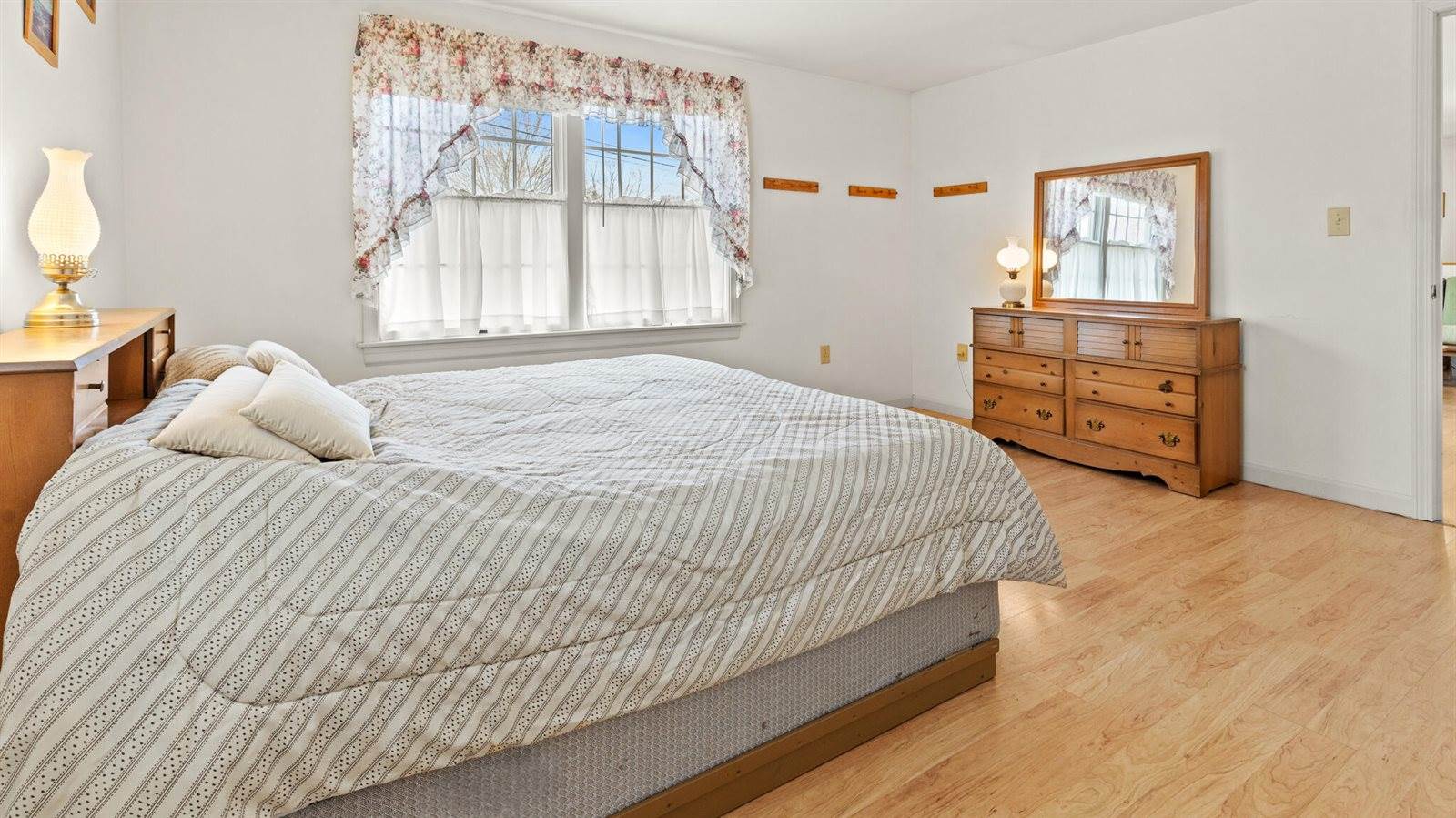 24 Laurel Circle Circle, Bangor, ME 04401