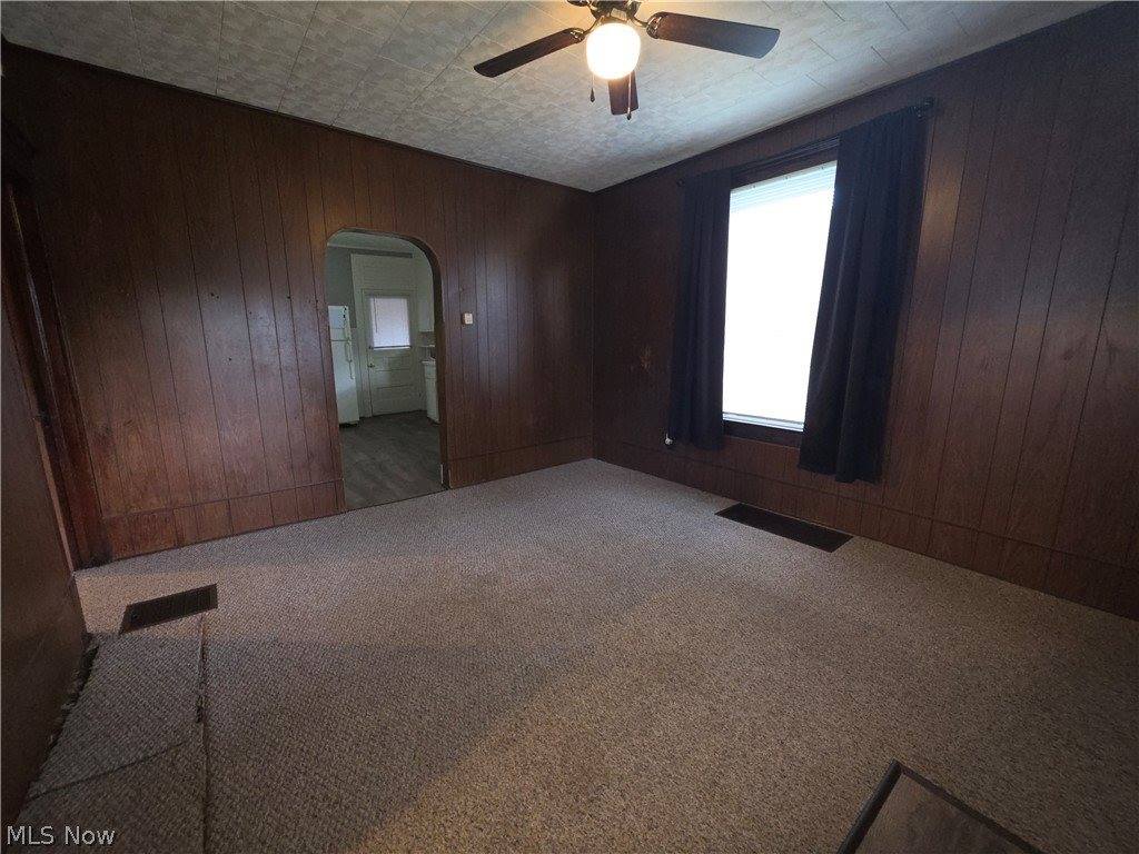 623 South 9th Street, Cambridge, OH 43725