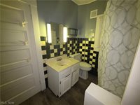 623 South 9th Street, Cambridge, OH 43725
