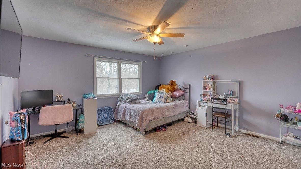 10525 Twin Oaks Drive, Cambridge, OH 43725