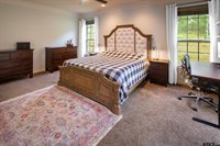 101 Thames Dr, Bullard, TX 75757