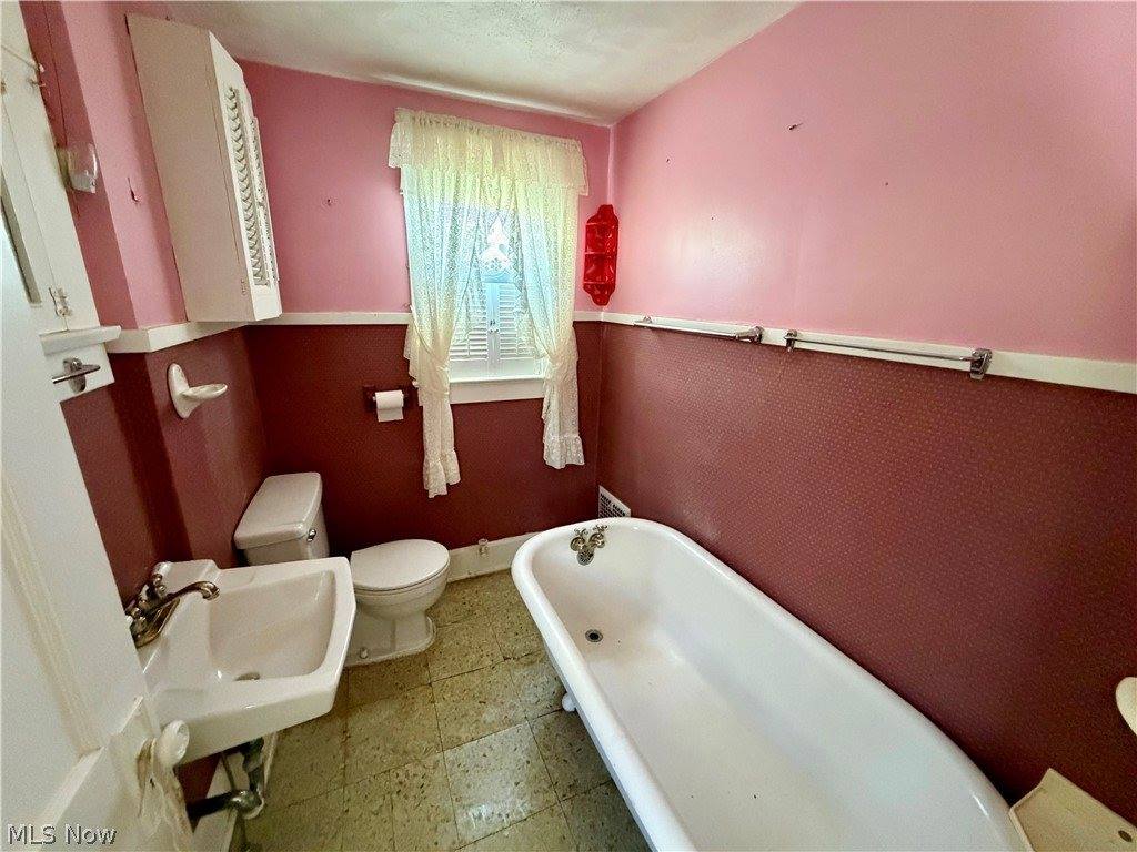 836 Stiles Avenue, Youngstown, OH 44505