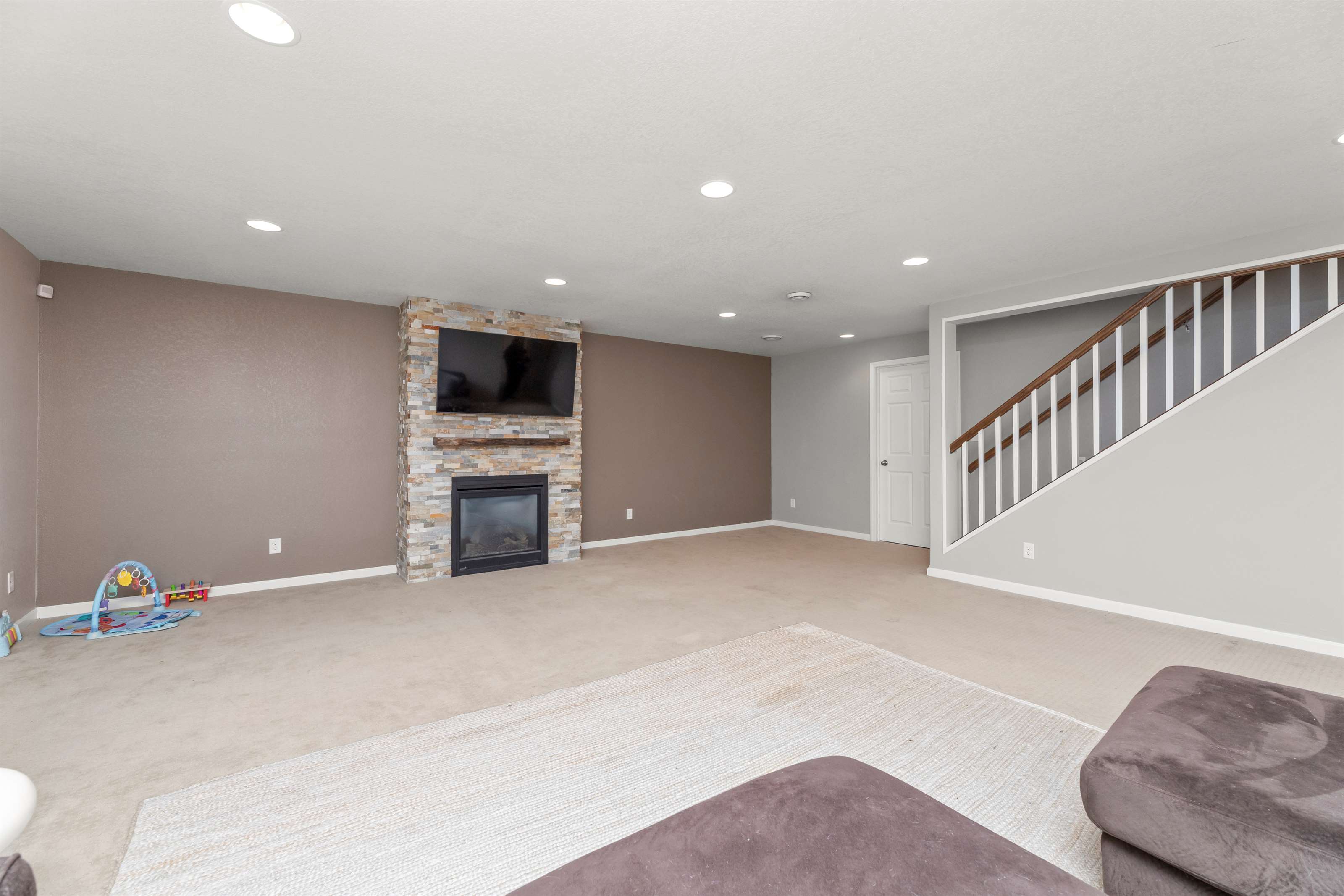 6737 21 St S, Fargo, ND 58104