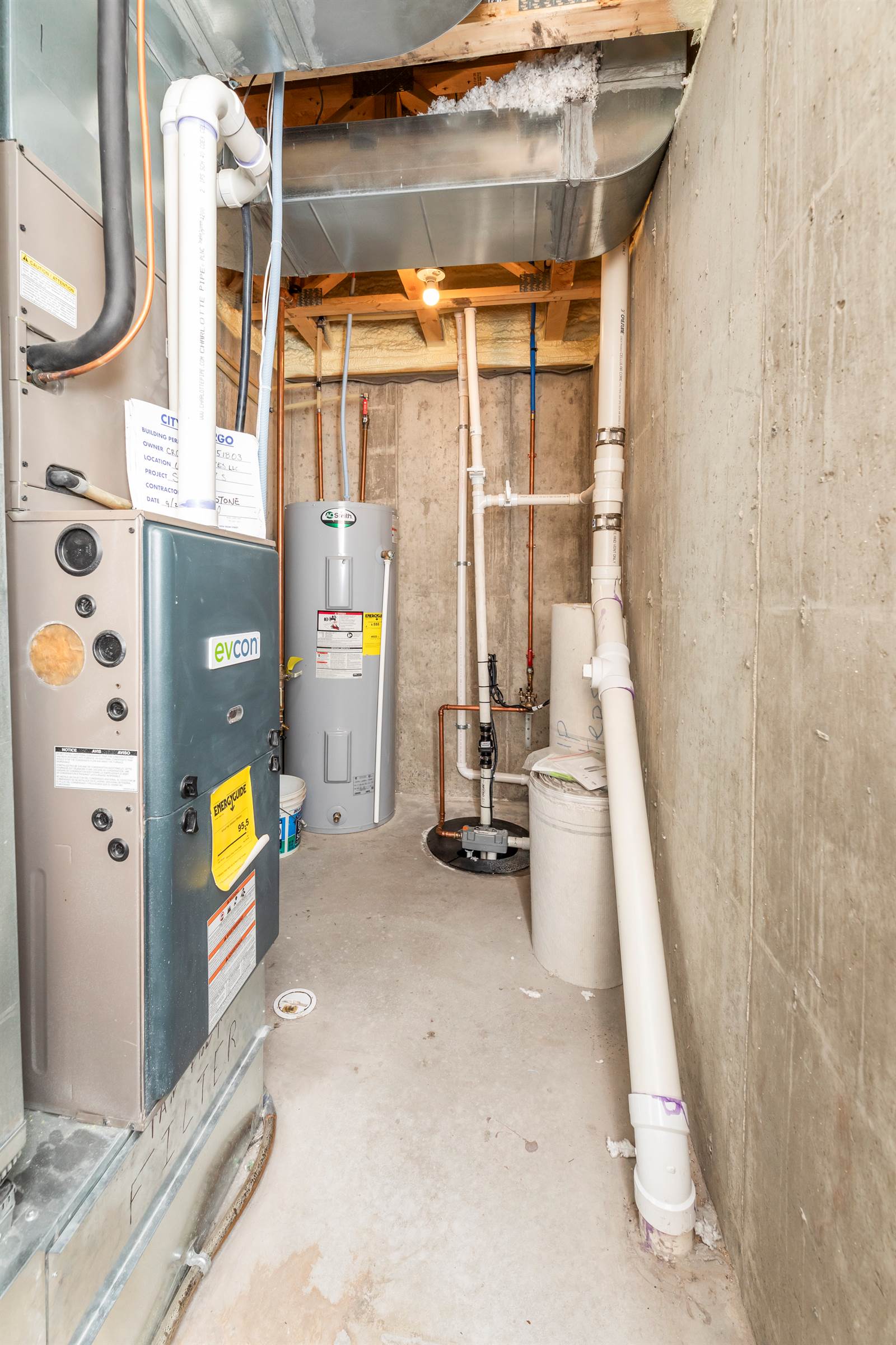 6737 21 St S, Fargo, ND 58104