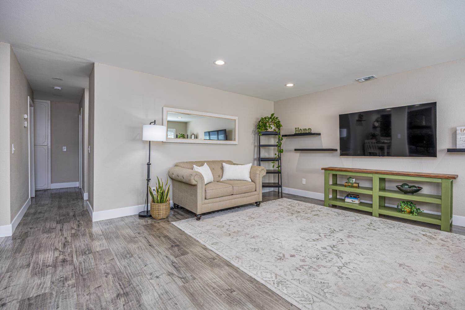 7845 Saybrook Drive, Citrus Heights, CA 95621