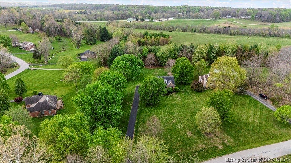 7475 Saddlebrook Court, Greenville, IN 47124