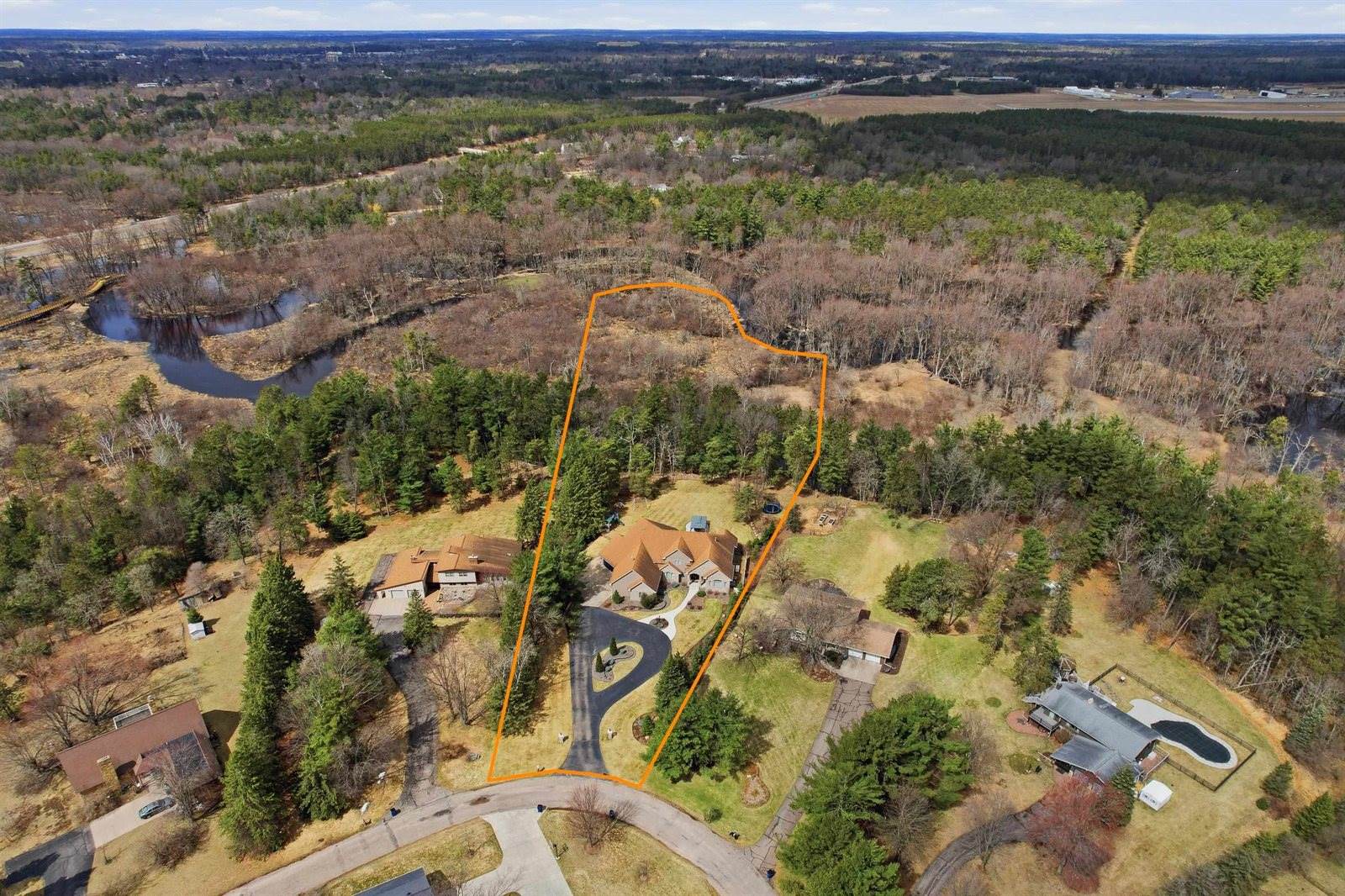 630 Bens Lane, Stevens Point, WI 54482