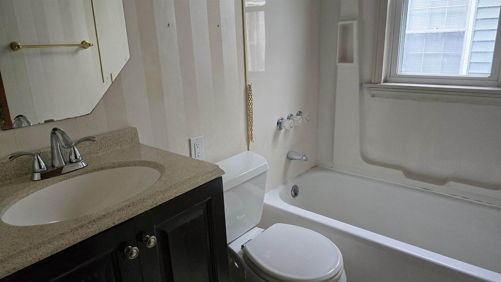 299 East Dominion Boulevard, Columbus, OH 43214