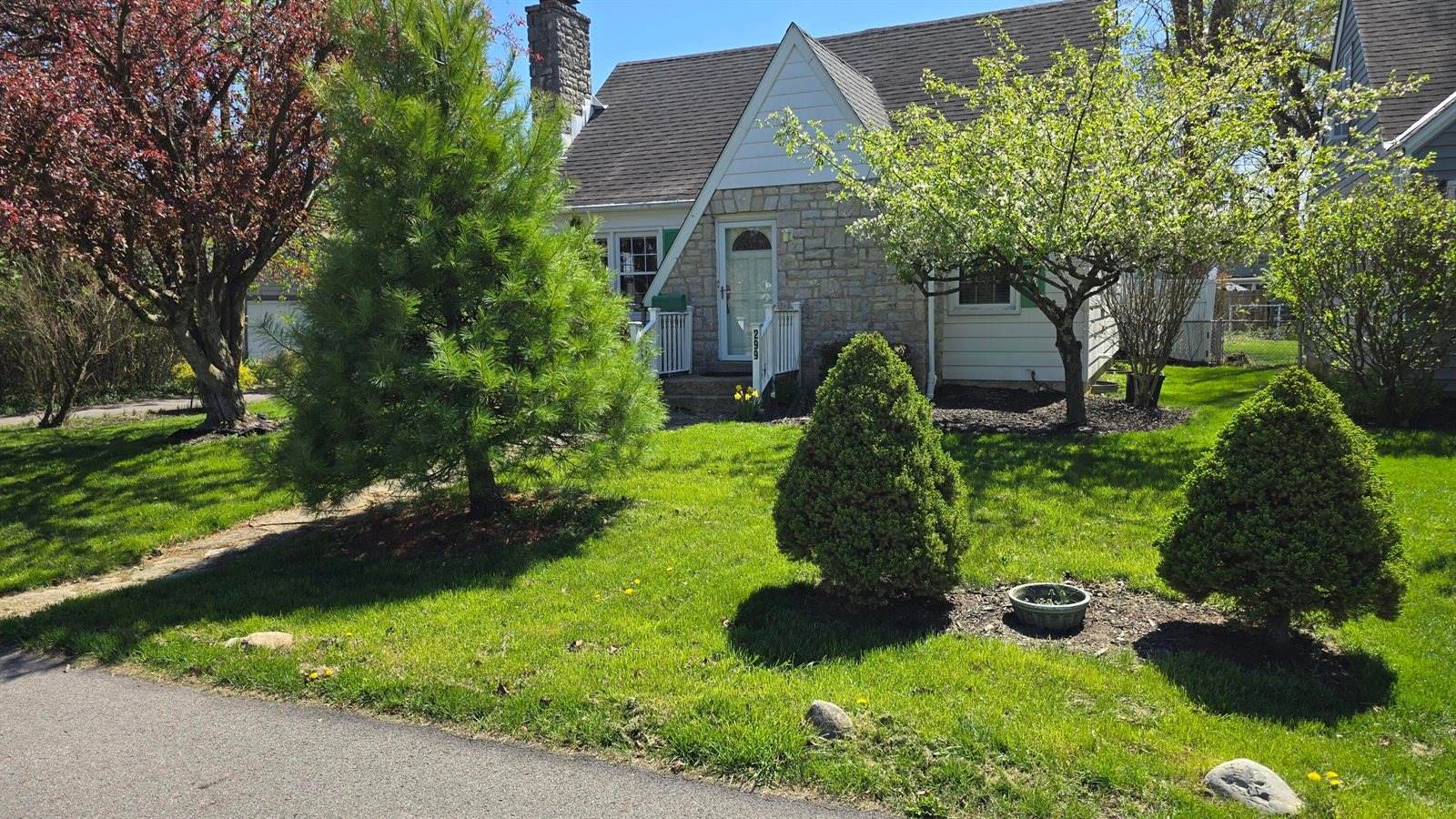 299 East Dominion Boulevard, Columbus, OH 43214