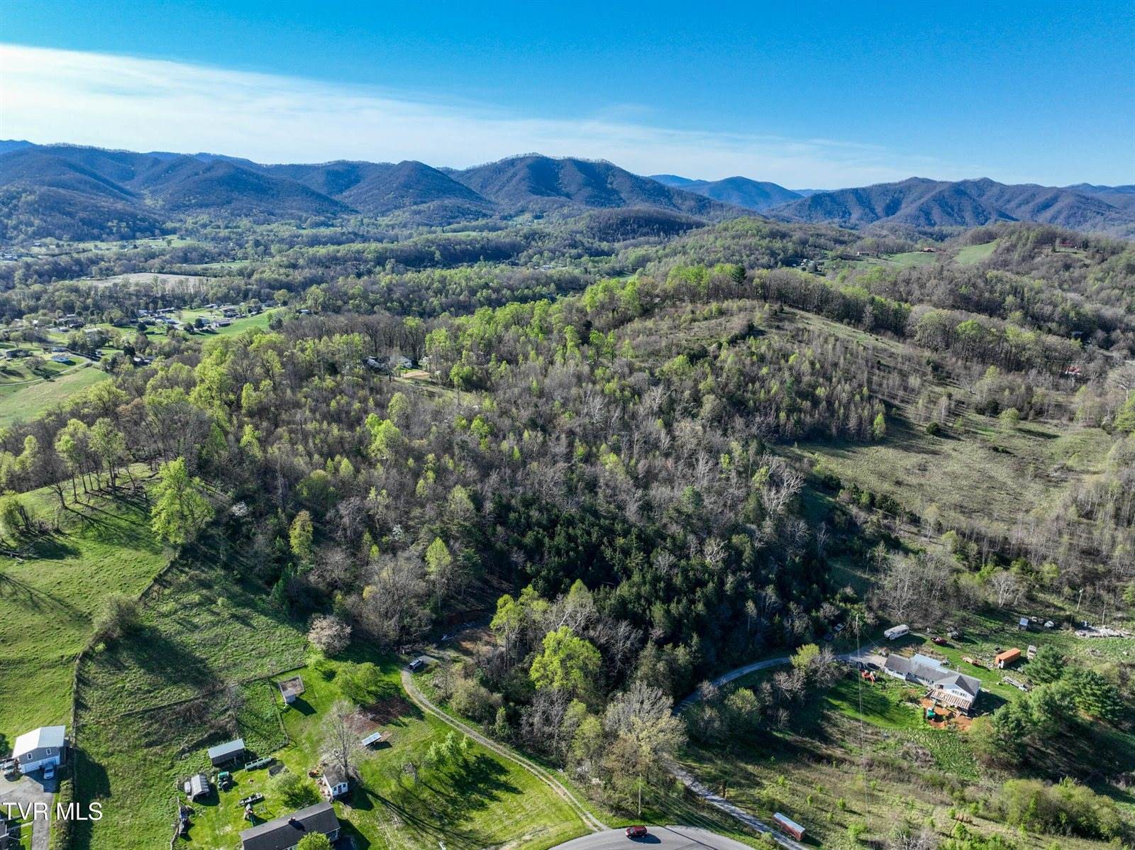 2058 Siam Road, Elizabethton, TN 37643