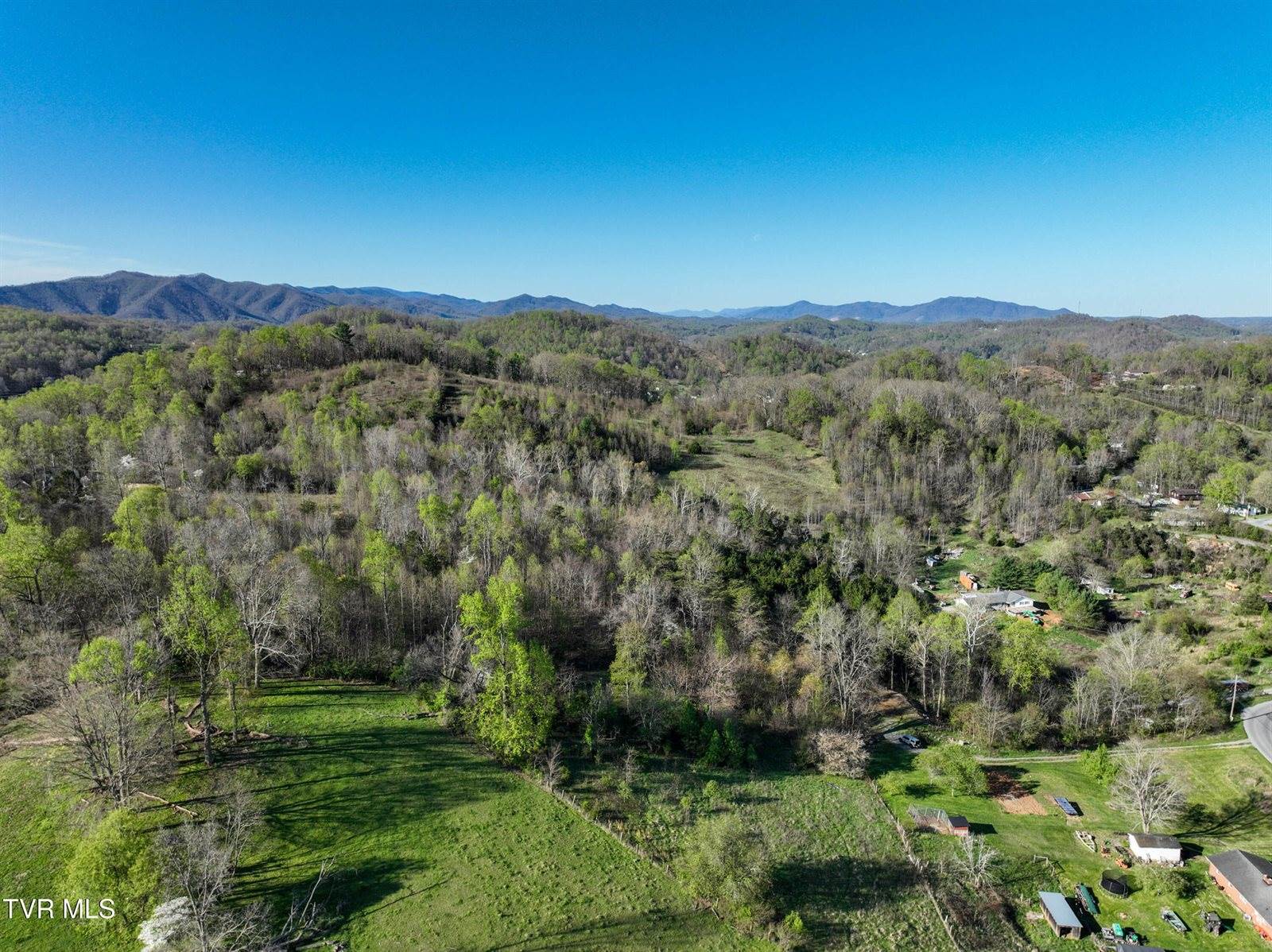 2058 Siam Road, Elizabethton, TN 37643