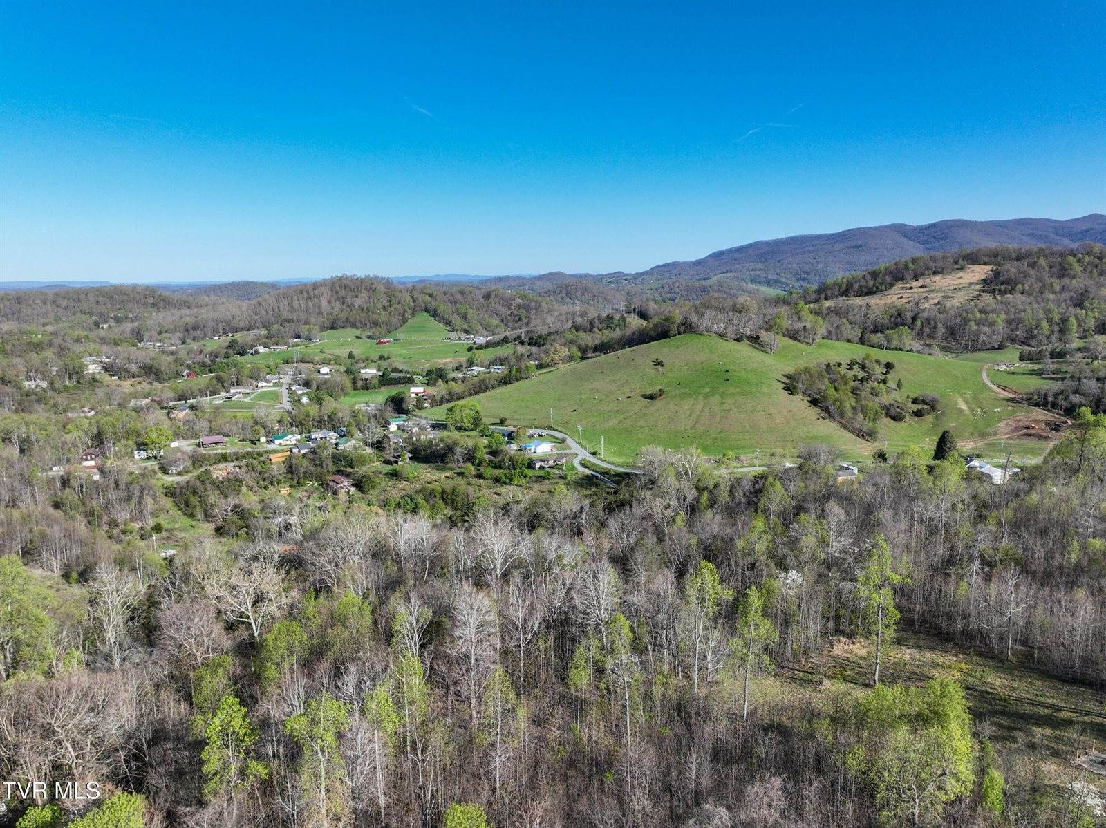 2058 Siam Road, Elizabethton, TN 37643