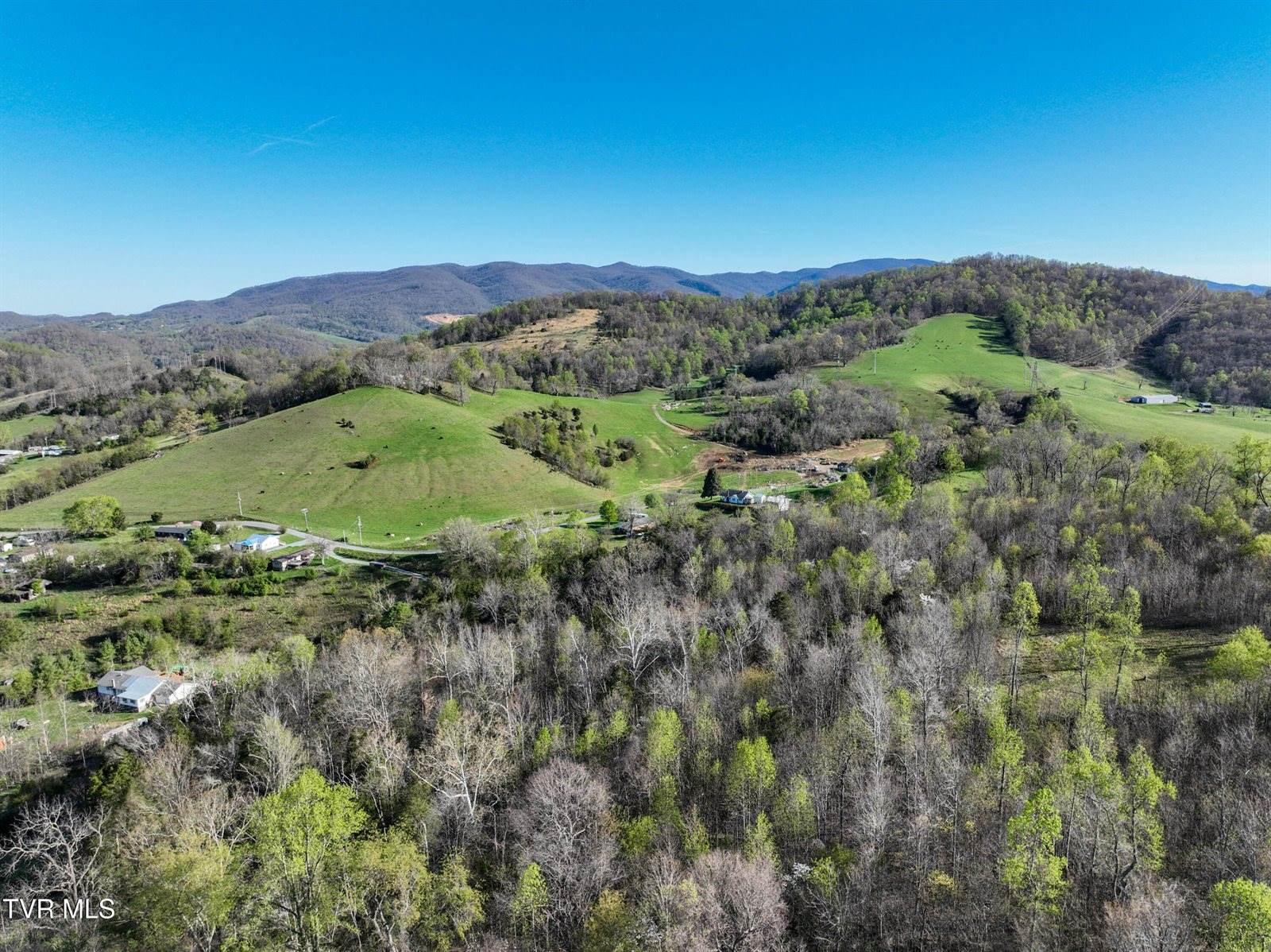 2058 Siam Road, Elizabethton, TN 37643