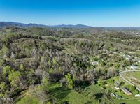 2058 Siam Road, Elizabethton, TN 37643