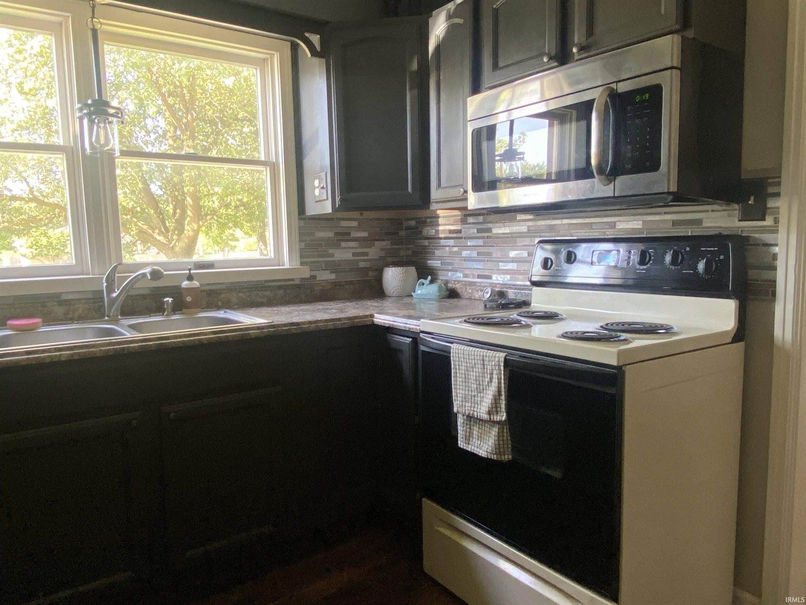 6816 E Jackson Street, Muncie, IN 47303