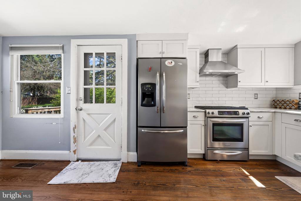 604 College Avenue, Lutherville Timonium, MD 21093