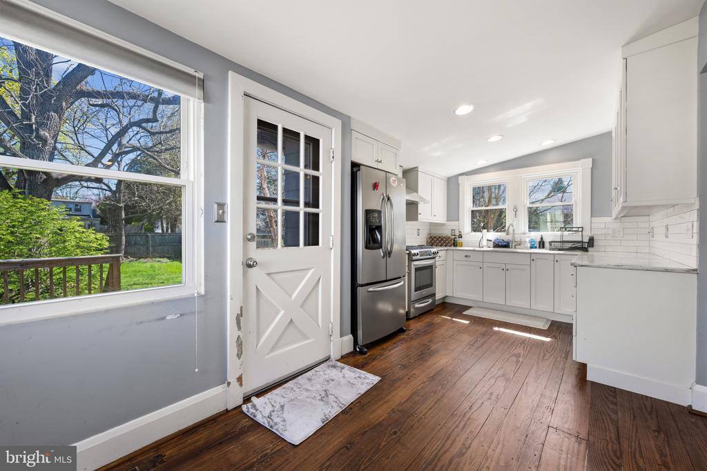 604 College Avenue, Lutherville Timonium, MD 21093