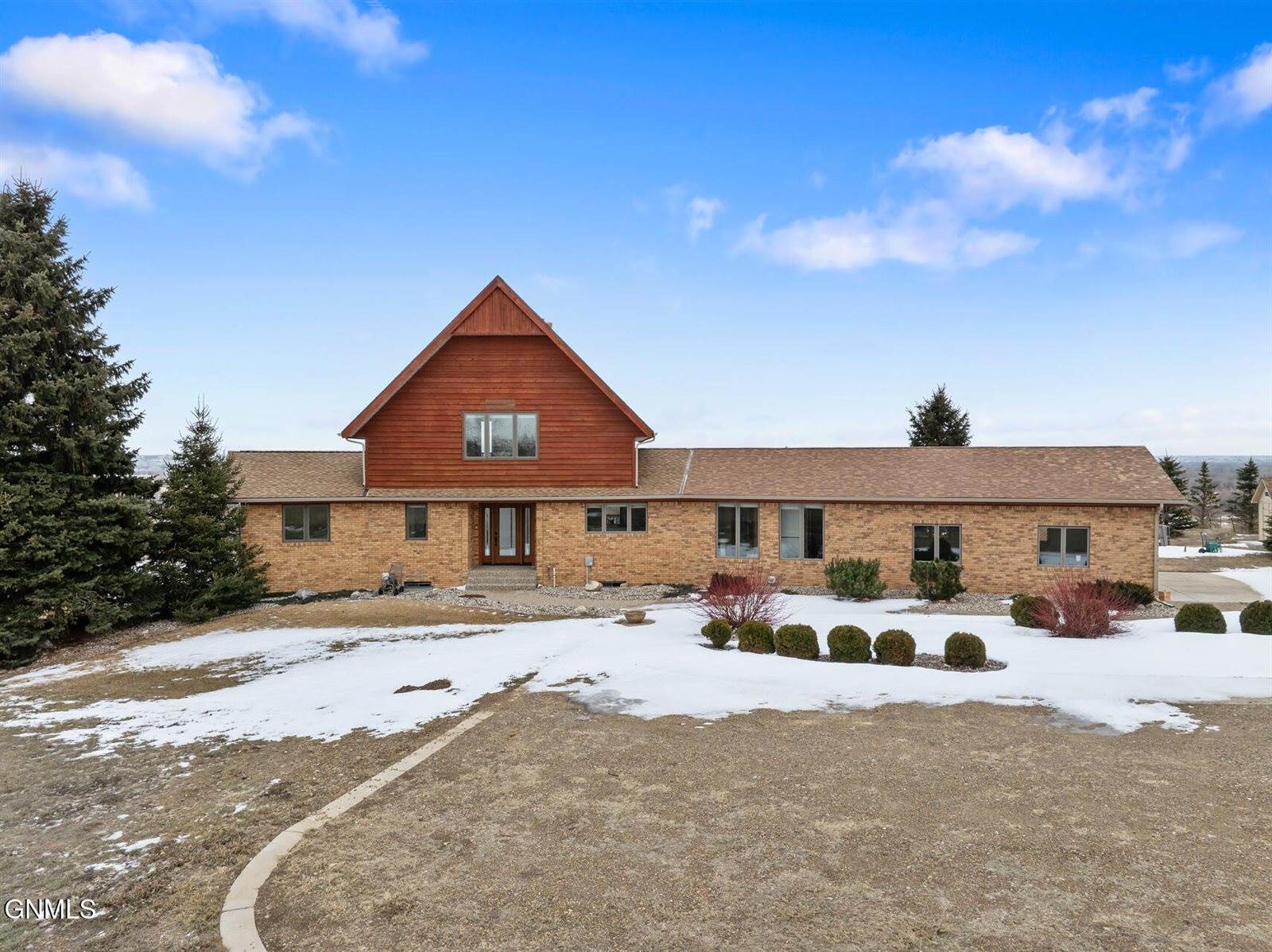 14090 47th Lane NW, #310, Williston, ND 58801