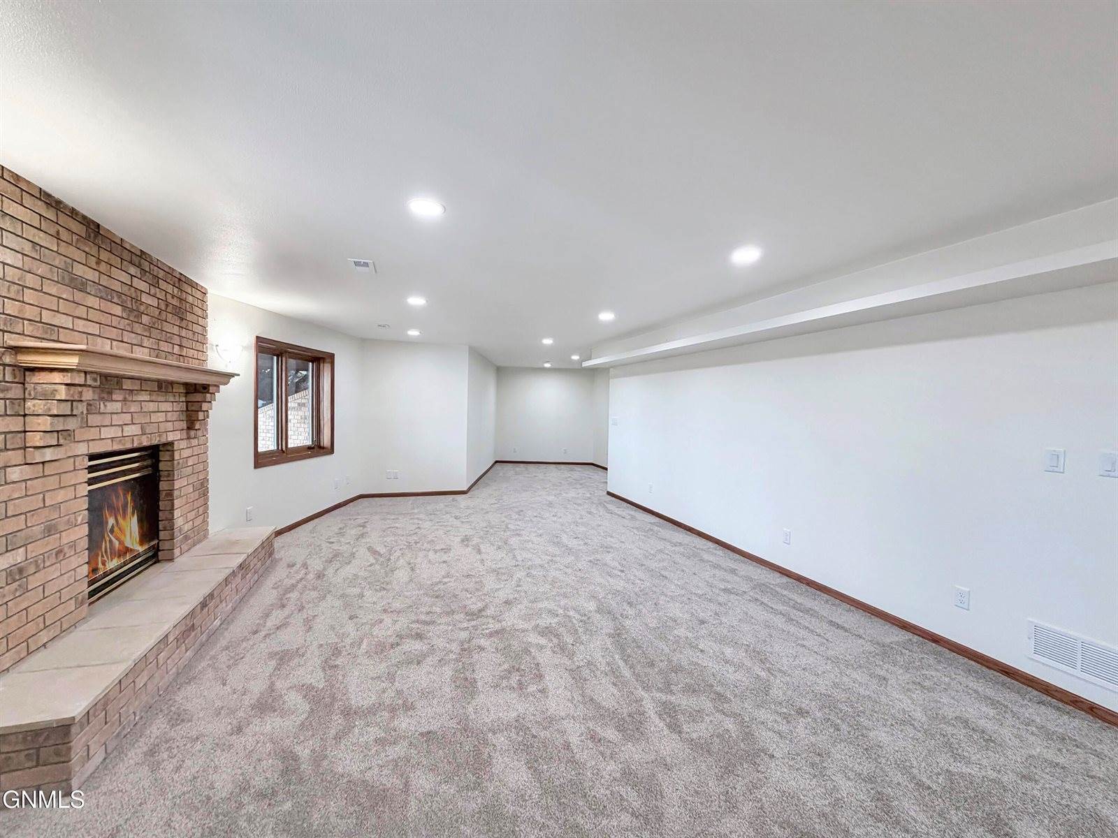 14090 47th Lane NW, #310, Williston, ND 58801