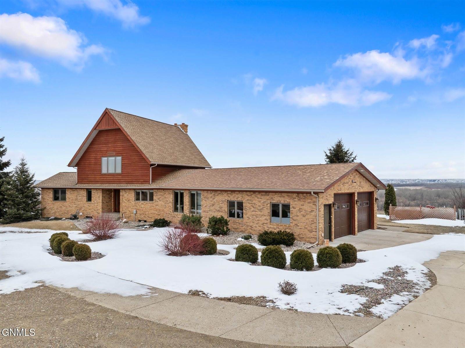 14090 47th Lane NW, #310, Williston, ND 58801