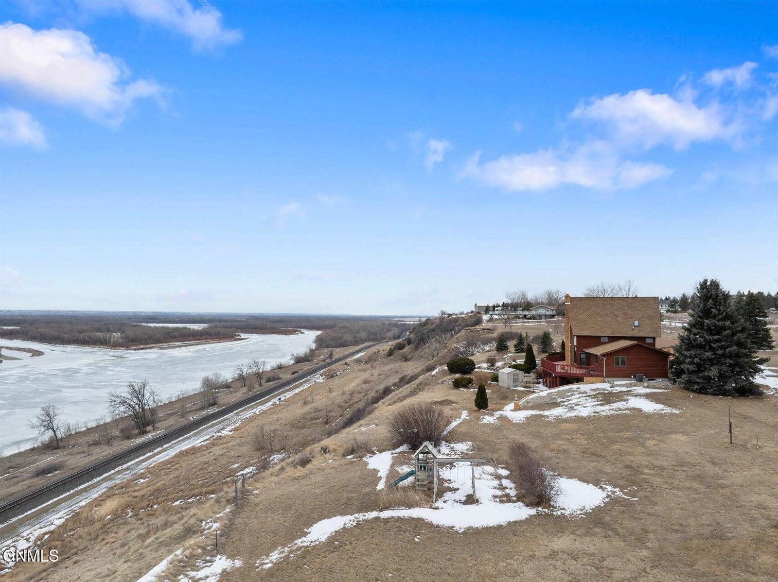 14090 47th Lane NW, #310, Williston, ND 58801