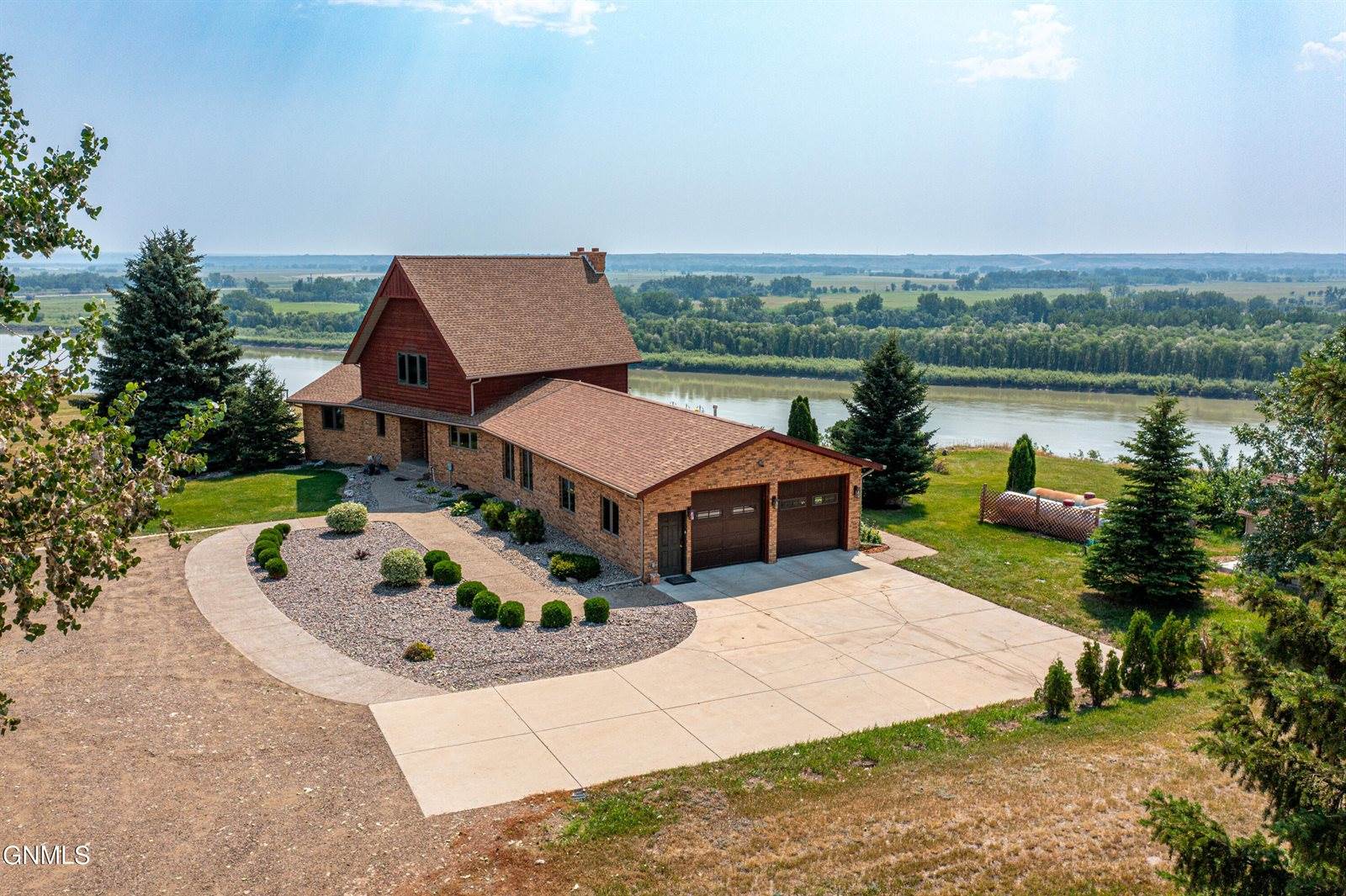 14090 47th Lane NW, #310, Williston, ND 58801