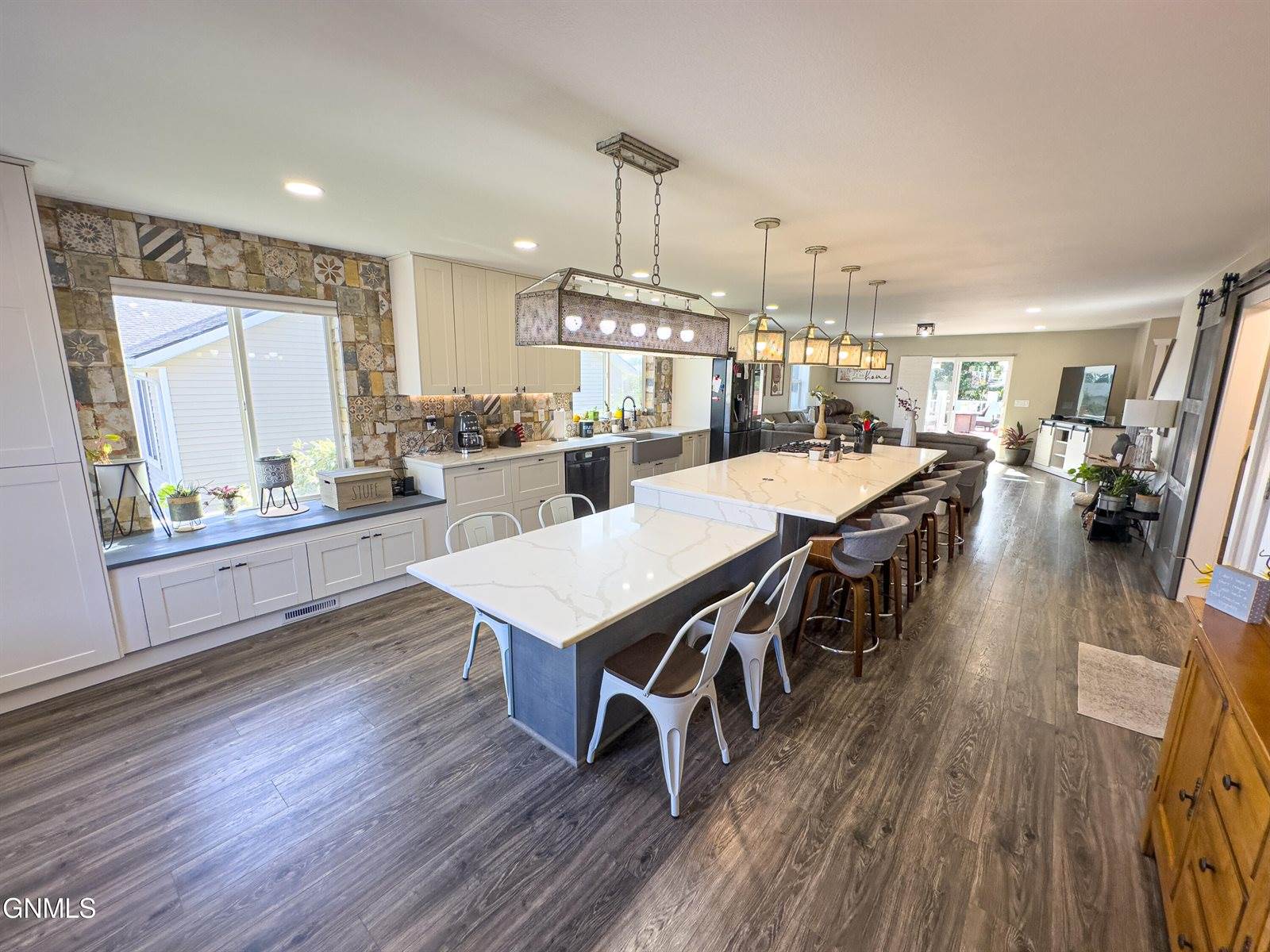 1817 25th Street West, Williston, ND 58801