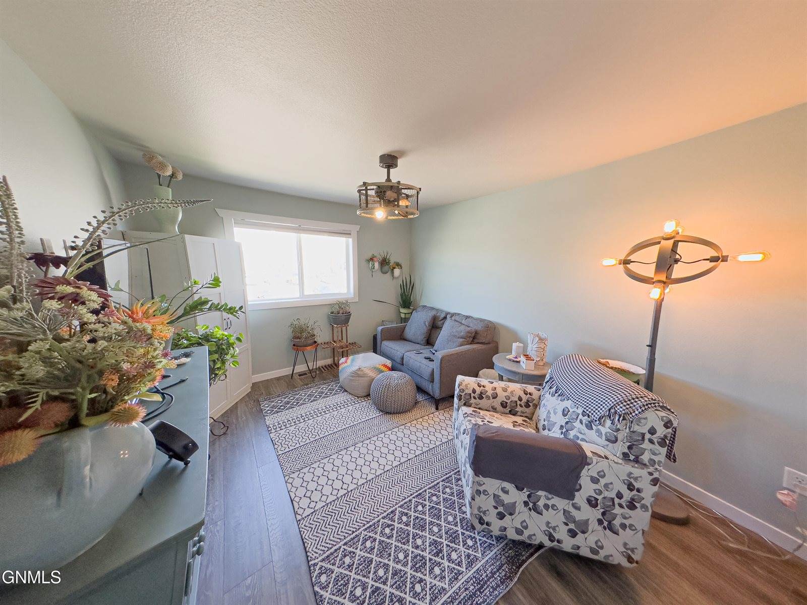 1817 25th Street West, Williston, ND 58801