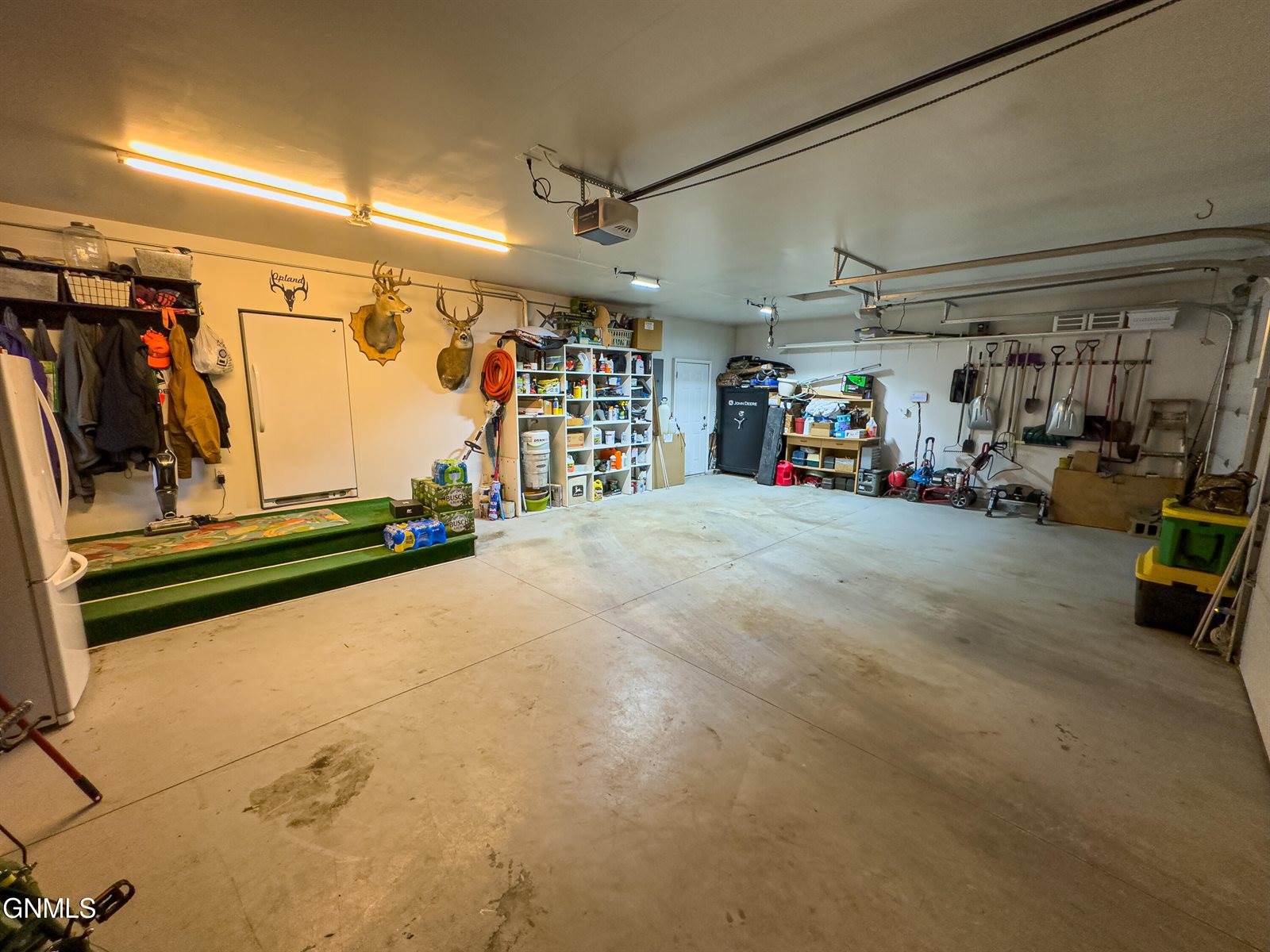 1817 25th Street West, Williston, ND 58801