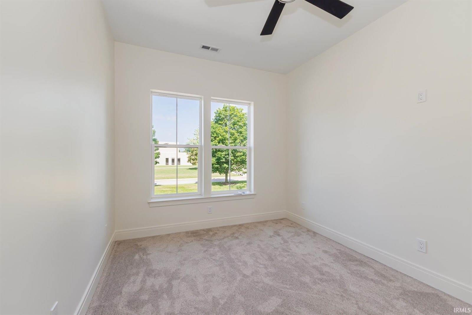 718 N Walnut Street, Muncie, IN 47305
