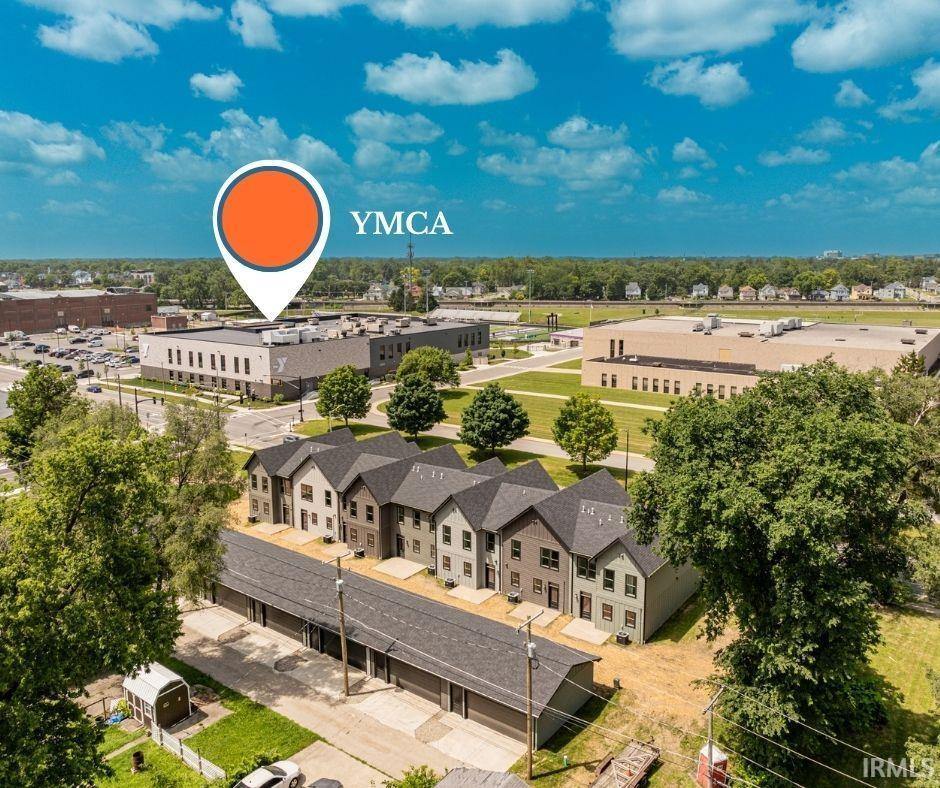 718 N Walnut Street, Muncie, IN 47305