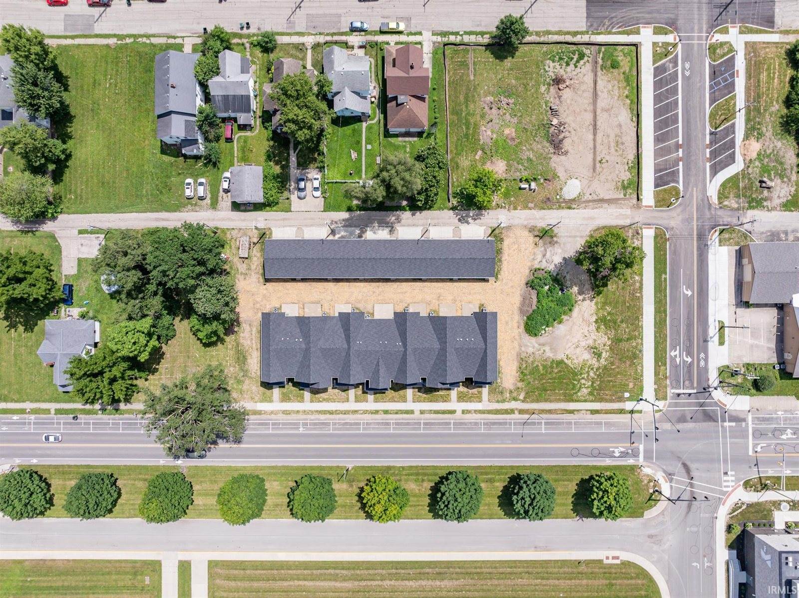 718 N Walnut Street, Muncie, IN 47305