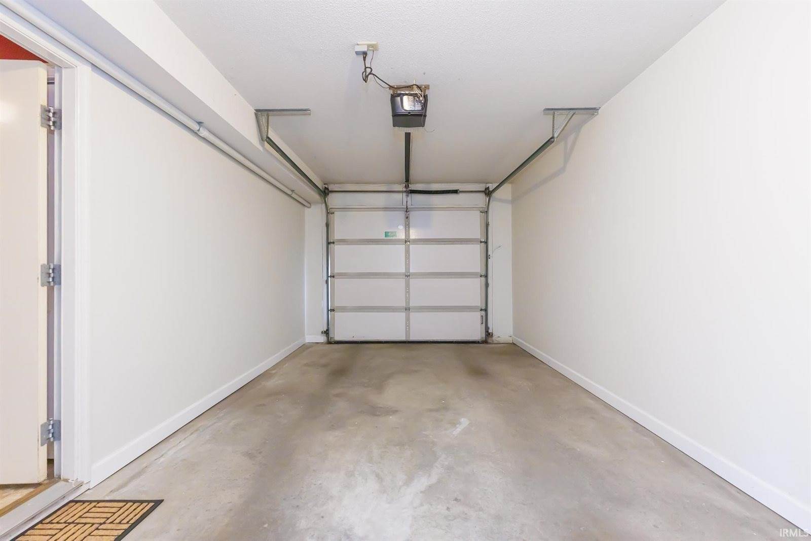 3600 N Lakeside Drive, Muncie, IN 47304