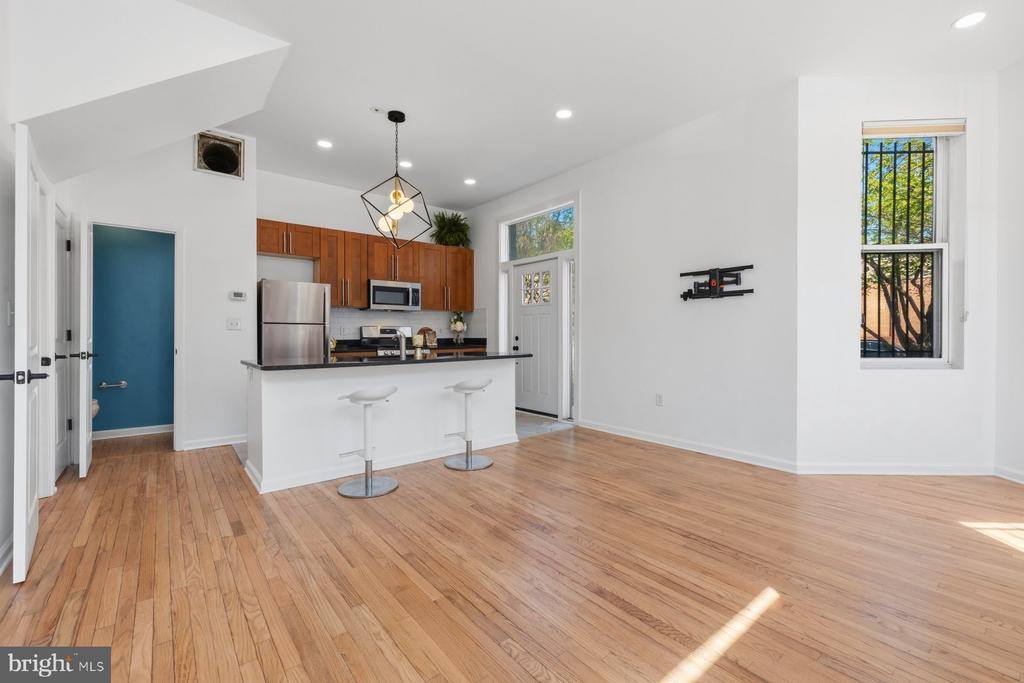 642 15TH Street NE, #2, Washington, DC 20002