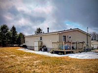 8 Veros Way, Winterport, ME 04496