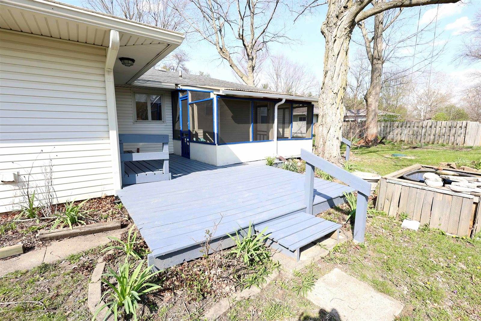 2525 W Lawson Road, Marion, IN 46952