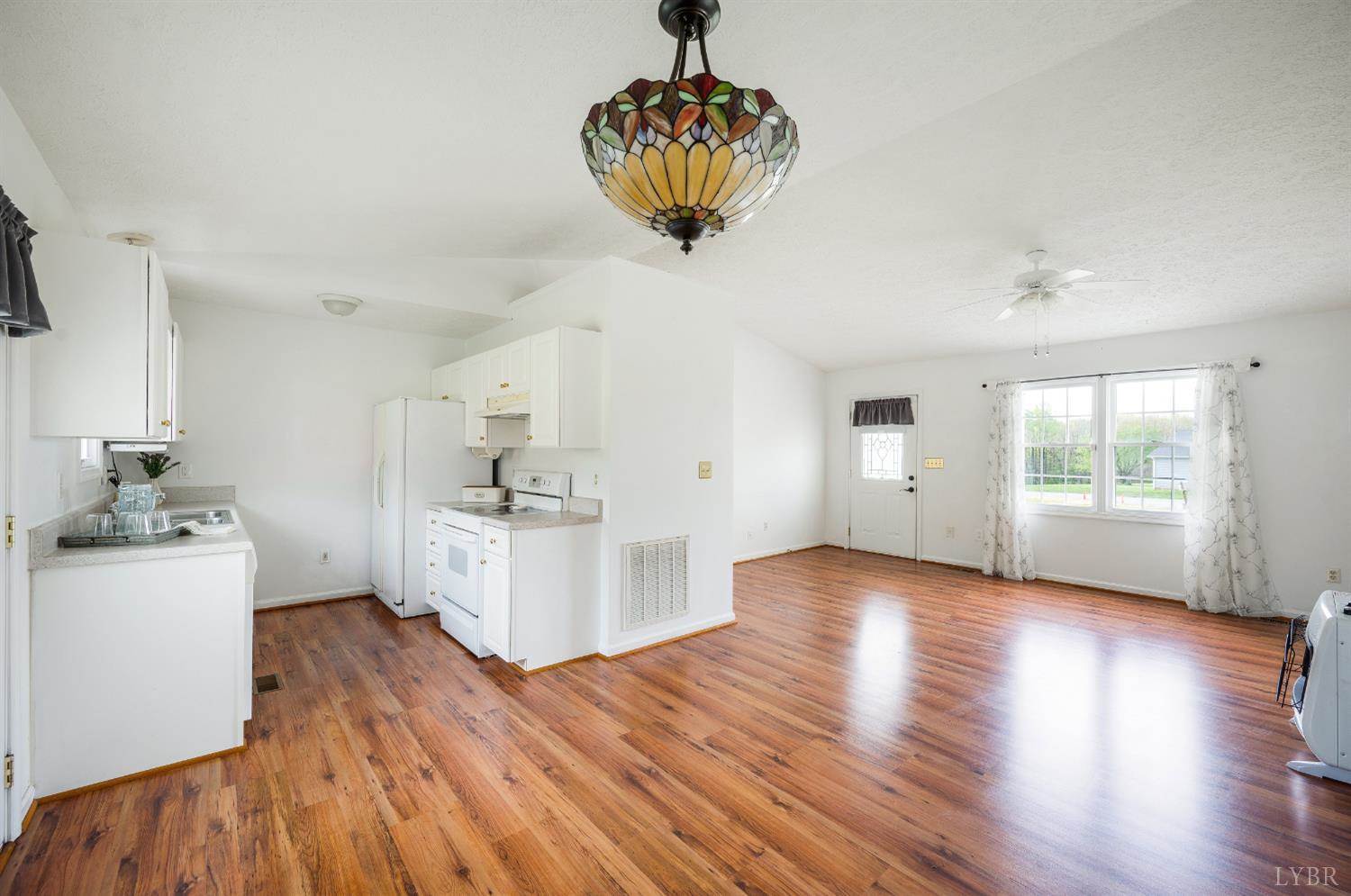 744 Russell Woods Drive, Lynchburg, VA 24502